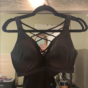 Victoria’s Secret Lightweight Sports Bra